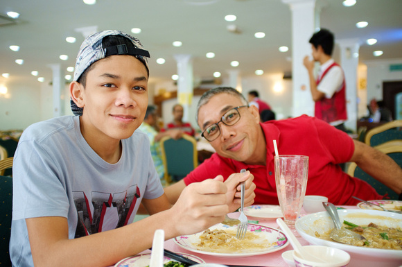 Lunch with Shahril's Family