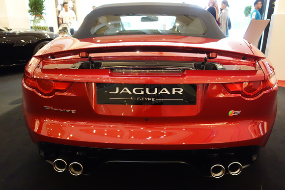 Jaguar F-Type V8 S