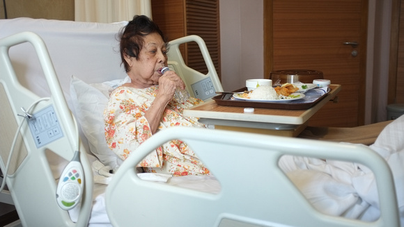 Mak admitted to KPJ Selangor Hospital