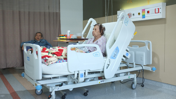 Mak readmitted to Hospital