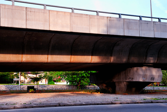 NikonClub - Under The Urban Bridge