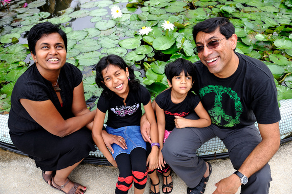Sharmala's Family Photoshoot - Orchid Garden
