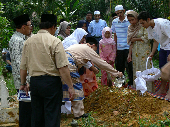 Ayah Tar's Funeral