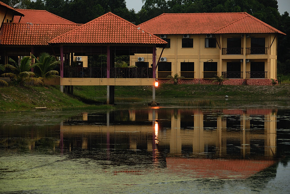 Inderapura Resort