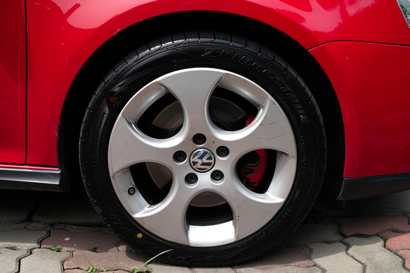 VW GTi New Bridgestone Adrenalin Tyres