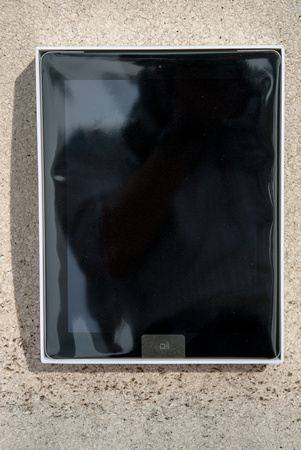 Apple New iPad - 3rd Generation