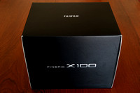 Fuji Finepix X100 - Main Box