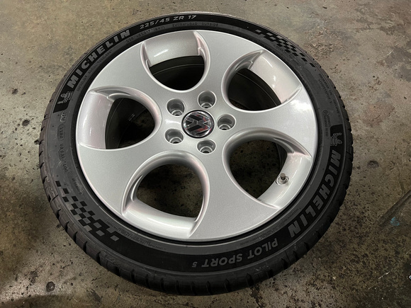 Michelin Pilot Sport 5 (PS5) for VW Golf GTi