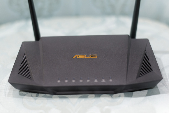 Asus RT-AX56U Router