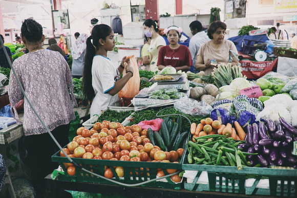 Pre-Raya Shopping at PJ Old Town Market