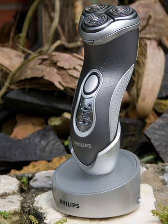 Philips Electric Shaver HQ8140