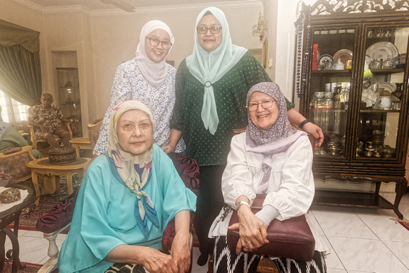 Cousin's luncheon at Faizah's Home