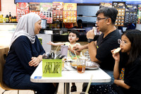 Dinner at Mamak restaurant with Haniff Hussien famly