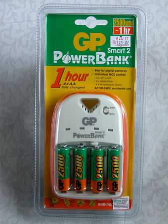 GP 2500mAh NiMH + charger
