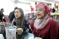 Breakfast with Shahril, Leena and Mariam